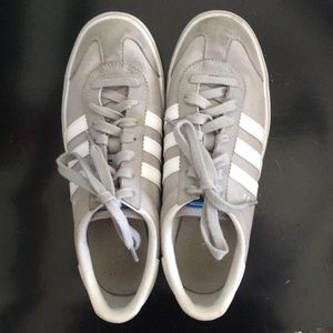 Adidas Samoa Women’s Grey Sneakers